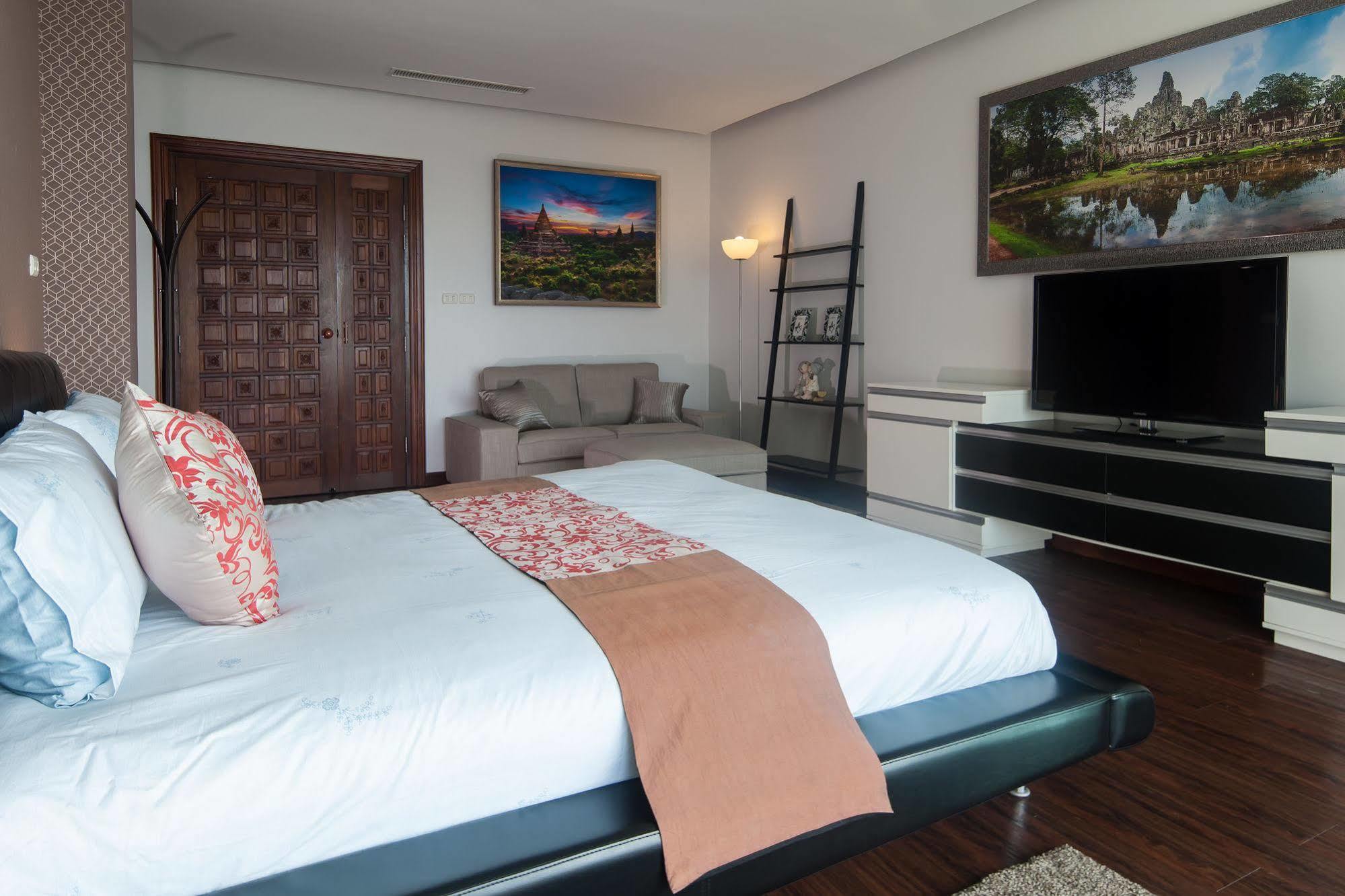 Musselana Condominium Pantai Jomtien Bagian luar foto